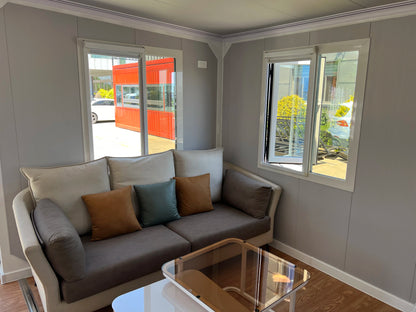 Expandable UK Container Villa – Durable Mobile Outdoor Living & Accommodation