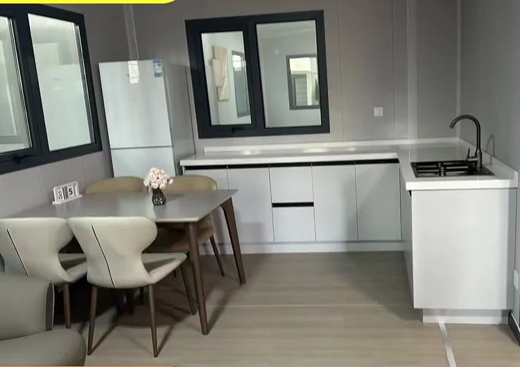 Expandable UK Container Villa – Durable Mobile Outdoor Living & Accommodation