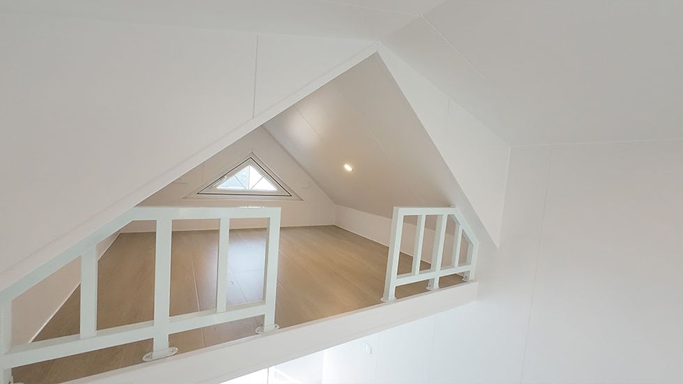 Florida tiny house for Australia steel home